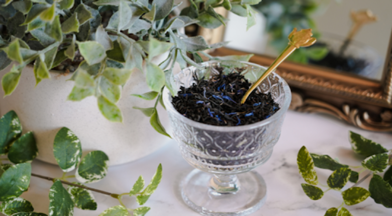 In the Kitchen with Chado: London Fog Tea Popsicles